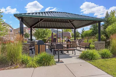 1460 Jersey Way, Chanhassen, MN 55317 - Photo 48