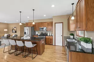 1460 Jersey Way, Chanhassen, MN 55317 - Photo 12