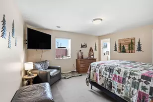 38630 Woodview Ln, Le Center, MN 56057 - Photo 16
