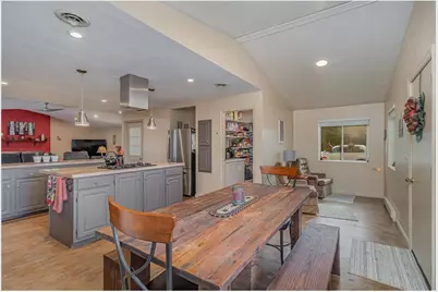 38630 Woodview Lane, Le Center, MN 56057 - Photo 10