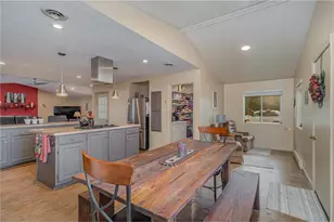 38630 Woodview Ln, Le Center, MN 56057 - Photo 10