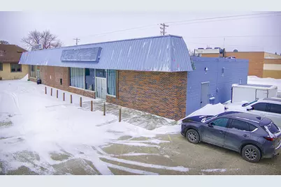 916 Litchfield Avenue SW, Willmar, MN 56201 - Photo 10