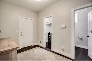 12601 Ridgemount Ave W, Hopkins, MN 55305 - Photo 12