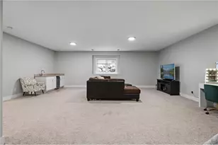 12601 Ridgemount Ave W, Hopkins, MN 55305 - Photo 24