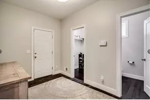 12601 Ridgemount Ave W, Hopkins, MN 55305 - Photo 12