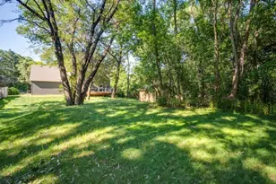 12601 Ridgemount Ave W, Hopkins, MN 55305 - Photo 24