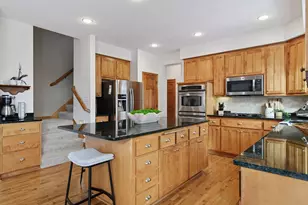 7423 Tristan Knoll, Excelsior, MN 55331 - Photo 16