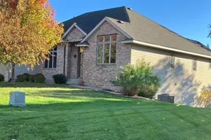 4260 Evergreen Ln N, Plymouth, MN 55441 - Photo 38