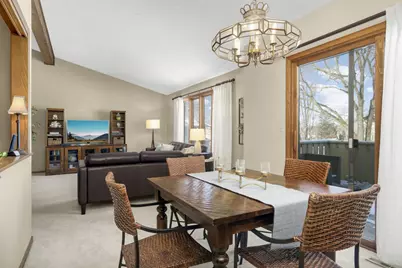 5339 Hyland Place, Bloomington, MN 55437 - Photo 8