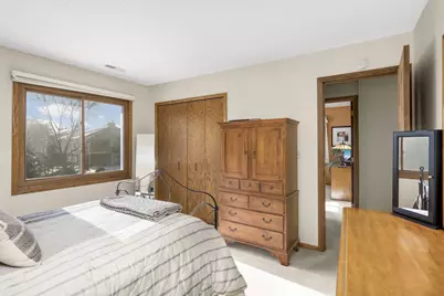 5339 Hyland Place, Bloomington, MN 55437 - Photo 14