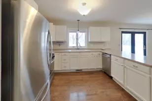 13645 Timber Crest Dr, Maple Grove, MN 55311 - Photo 6