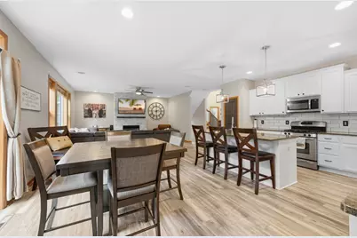 10067 Toledo Drive N, Brooklyn Park, MN 55443 - Photo 8