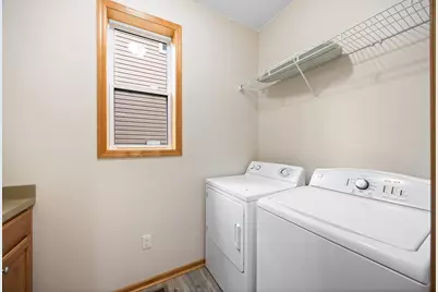 10067 Toledo Drive N, Brooklyn Park, MN 55443 - Photo 34