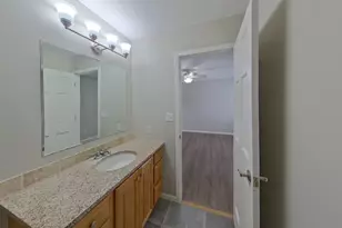 15012 Viewcrest Ln, Burnsville, MN 55306 - Photo 16