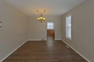 15012 Viewcrest Ln, Burnsville, MN 55306 - Photo 4