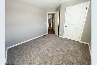 19918 English Avenue N, Forest Lake, MN 55025 - Photo 14