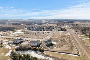 605 Sienna Dr, Watertown, MN 55388 - Photo 32