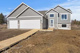 605 Sienna Dr, Watertown, MN 55388 - Photo 14