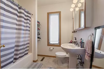 4303 Grand Avenue, Duluth, MN 55807 - Photo 16