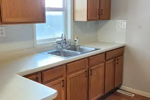 831 7th St NW, Rochester, MN 55901 - Photo 8