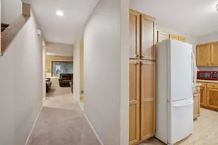 1603 Raindrop Dr, Eagan, MN 55121 - Photo 12