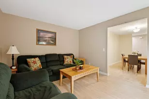 1603 Raindrop Dr, Eagan, MN 55121 - Photo 8