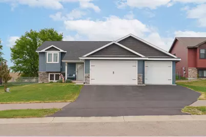 463 Prairie Road, New Richmond, WI 54017 - Photo 1