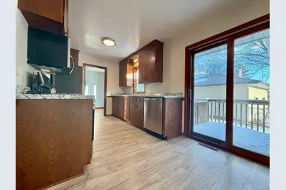 6506 Unity Avenue N, Brooklyn Center, MN 55429 - Photo 14