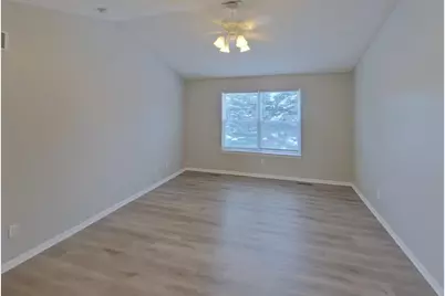 16476 Jarrett Circle, Lakeville, MN 55044 - Photo 8