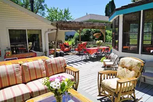 1020 Hawthorn St, Red Wing, MN 55066 - Photo 8