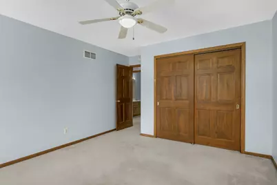 8827 Flesher Circle, Eden Prairie, MN 55347 - Photo 32