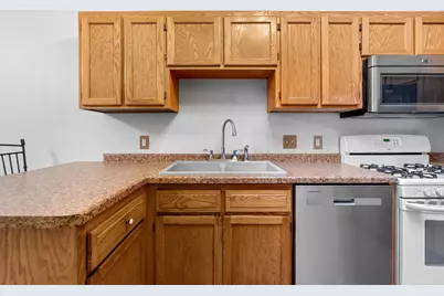 12781 84th Avenue N, Maple Grove, MN 55369 - Photo 10