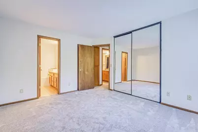 3569 Blue Jay Way #201, Eagan, MN 55123 - Photo 18