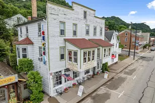 305 N Main St, Alma, WI 54610 - Photo 1