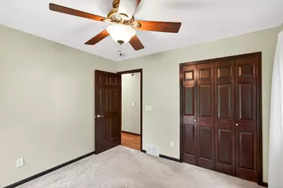 1340 Balsam Street E, Eagan, MN 55123 - Photo 18