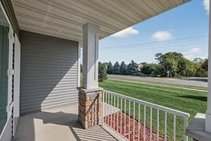 825 Golden Way NW, Isanti, MN 55040 - Photo 28