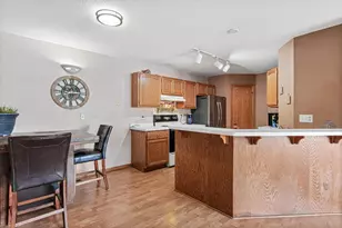 2209 E 117th Street E, Burnsville, MN 55337 - Photo 6