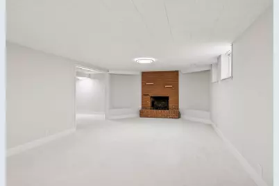 6209 Halifax Avenue S, Edina, MN 55424 - Photo 32