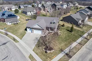 2365 Jasper Pl NE, Rochester, MN 55906 - Photo 2