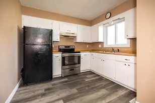 4520 22nd Ave NW, Rochester, MN 55901 - Photo 8