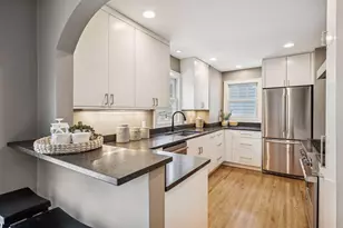 15 Upton Ave S, Minneapolis, MN 55405 - Photo 14