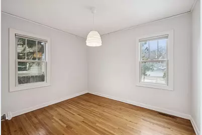 15 Upton Avenue S, Minneapolis, MN 55405 - Photo 22