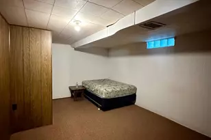 210 E Oakland Ave, Luverne, MN 56156 - Photo 22