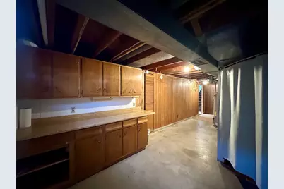 210 E Oakland Avenue, Luverne, MN 56156 - Photo 28