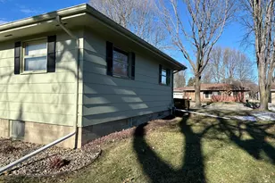 210 E Oakland Ave, Luverne, MN 56156 - Photo 34