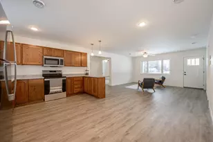 704 NW 8th Ave, Grand Rapids, MN 55744 - Photo 6