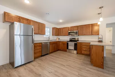 704 NW 8th Avenue, Grand Rapids, MN 55744 - Photo 4