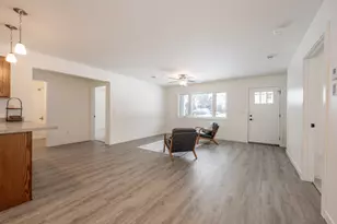 704 NW 8th Ave, Grand Rapids, MN 55744 - Photo 14