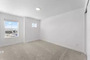 5237 Long Pointe Pass, Woodbury, MN 55129 - Photo 16