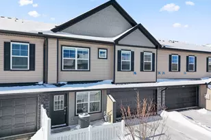 5237 Long Pointe Pass, Woodbury, MN 55129 - Photo 2